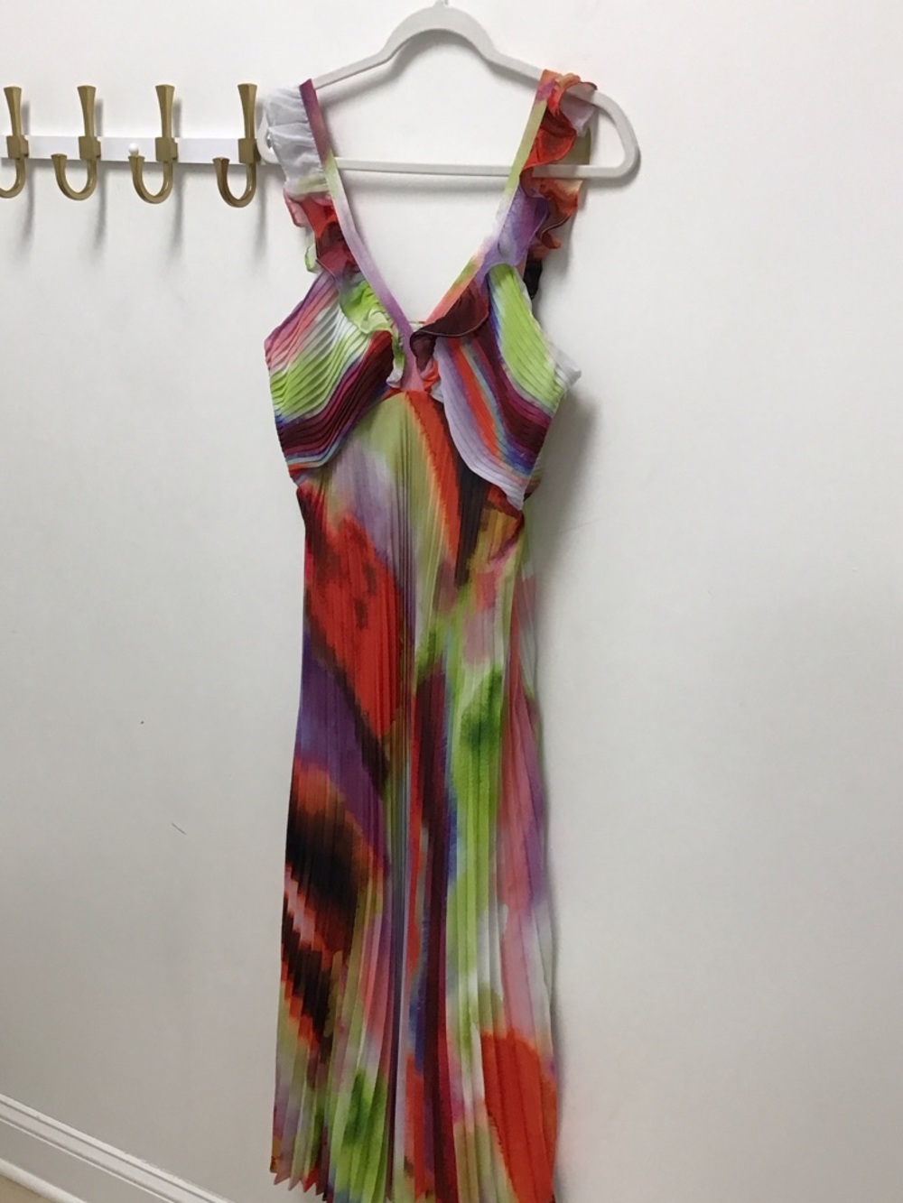 Steve Madden Vibrant Multicolor Pleated Midi Dress
